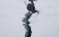 Crack in sea ice