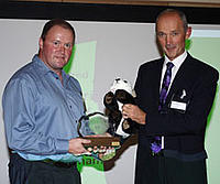 Wildlife law enforcer of the year 2010 – PC Charles Everitt receiving his award