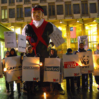 Flying picket at US embassy