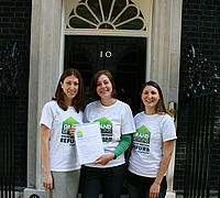 Handing in of the Great British Refurb petition at No 10 Downing street