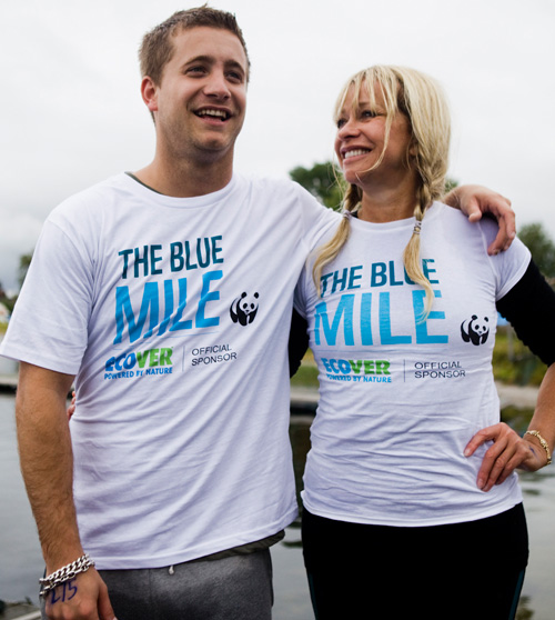Jo and Tyrone Wood at The Blue Mile © Simon Rawles / WWF