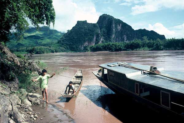 Mekong+river+basin+hydropower