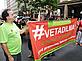 © WWF-Brazil Protesters march with a banner urging President Rousseff to veto the Forest Code changes. Protesters march with a banner urging President Rousseff to veto the Forest Code changes.
