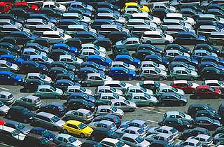 Cars ready for export, Sorrento, Italy. - © Edward Parker / WWF-Canon Cars ready for export, Sorrento, Italy.